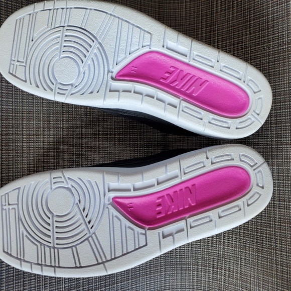 ***SOLD***Air Jordan Retro 2 - Picture 6 of 8